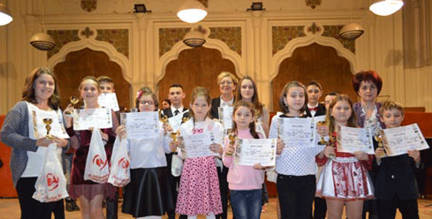 Rezultate impresionante obţinute de tinerii pianişti sătmăreni