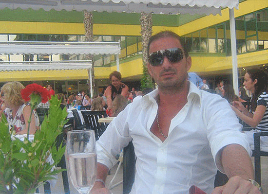 Poliţistul Adrian Bota, reţinut de DNA