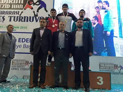 Lenard Berei, pe doi la Grand Prixul de la Bursa