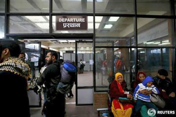 Nepal/seism: Un al doilea avion umanitar francez a sosit la Kathmandu; un prim avion cu supraviețuitori a aterizat la Paris