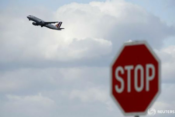 Franța: O grevă a controlorilor de trafic aerian perturbă programul zborurilor