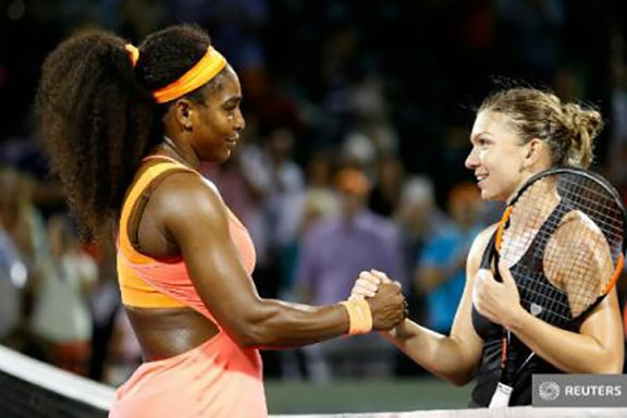 Simona Halep, învinsă în trei seturi de Serena Williams în semifinalele turneului de la Miami