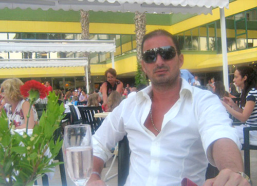 Poliţistul Adrian Bota, arestat pentru 30 de zile