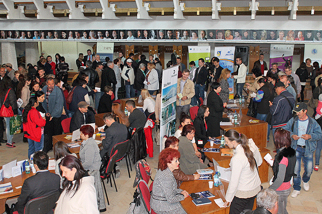 Unul din trei sătmăreni şi-a găsit serviciu