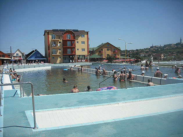 Ştrandul Tăşnad, pregătit pentru un nou sezon estival