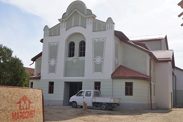 Teatrul din Carei, reabilitat până în toamnă