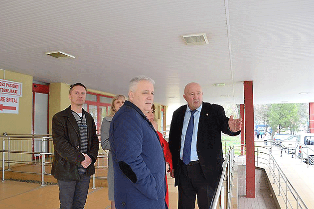 Parcări ecologice la Unitatea  de Primire Urgenţe