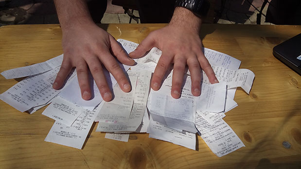 SUTE de sătmăreni, CÂŞTIGĂTORI la LOTERIA bonurilor fiscale. VEZI cât vor lua fiecare