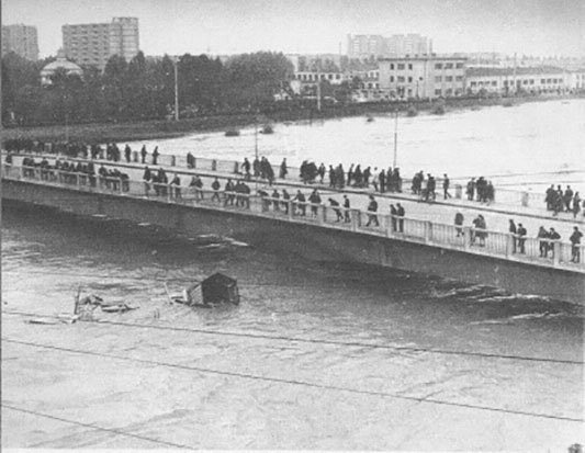 Te Deum! Victimele INUNDAŢIILOR din '70, comemorate!