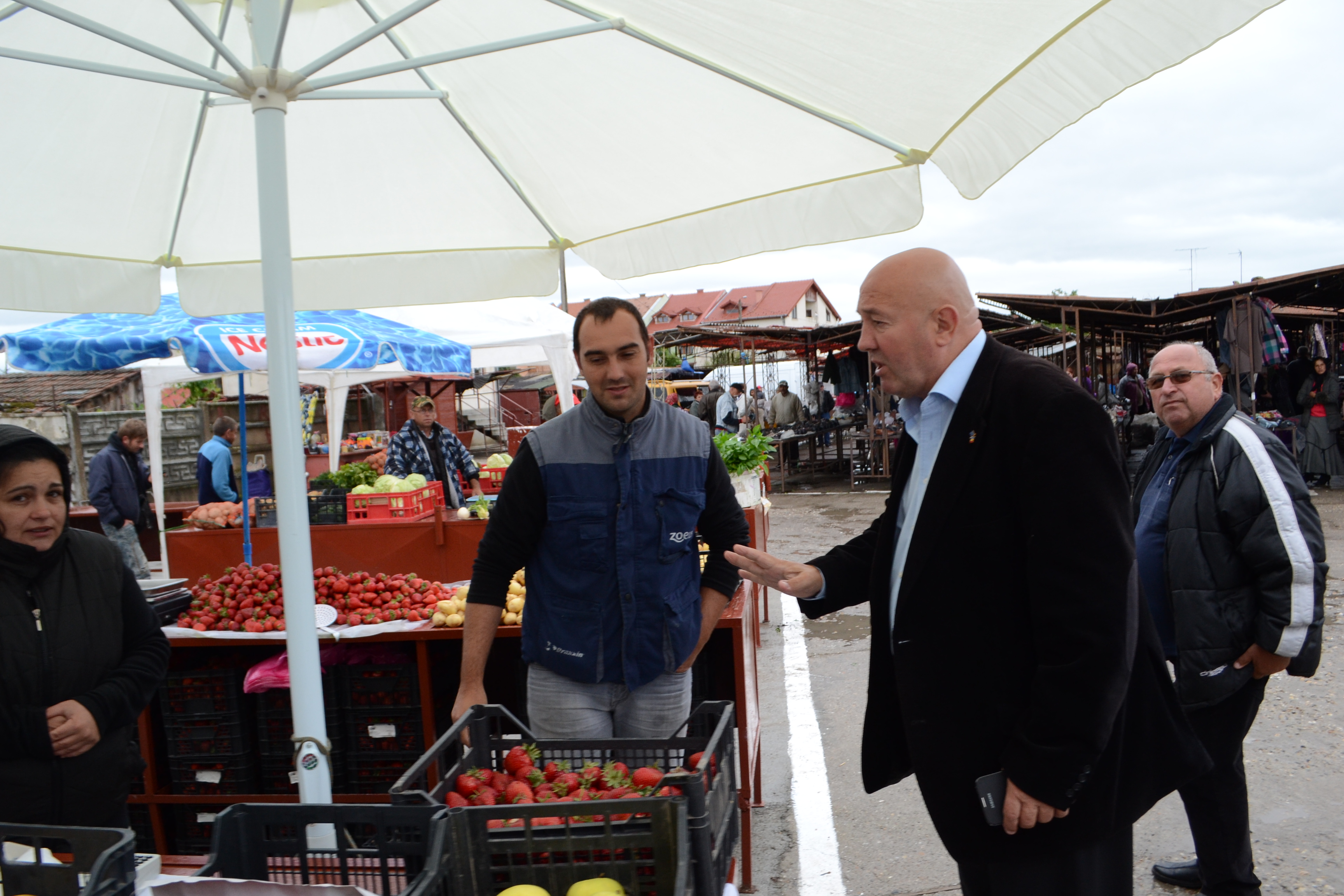 Piaţa de Vechituri are ZILELE NUMĂRATE. Vezi ce se va FACE acolo