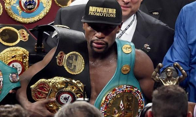 Mayweather mai tare ca Manny Pacquiao