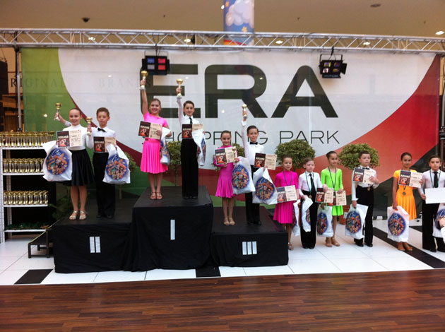 Royal Dance Club cu cinci perechi pe podium la Oradea