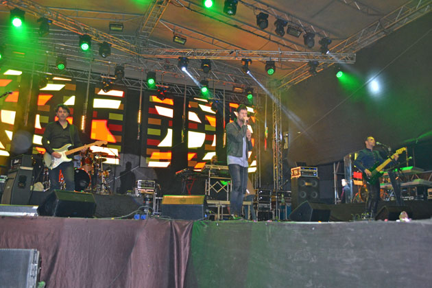 Debut electrizant al Zilelor oraşului