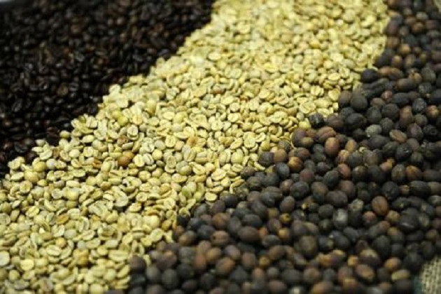 Zațul de cafea, soluție naturală împotriva celulitei