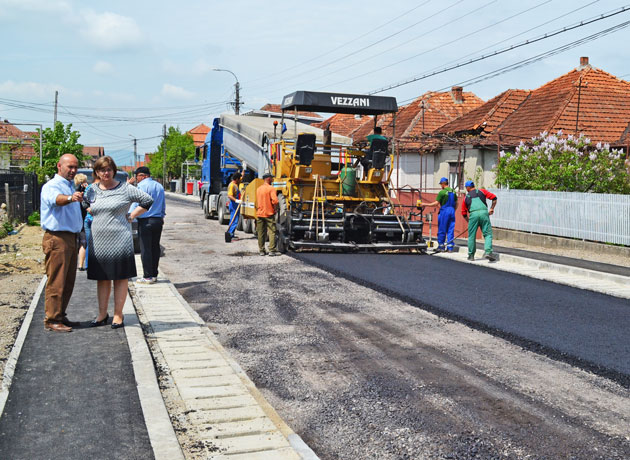 Lucrările de modernizare continuă la Negrești-Oaș