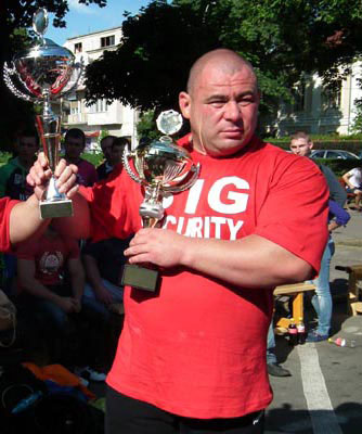 Invitaţie la Strong Men International