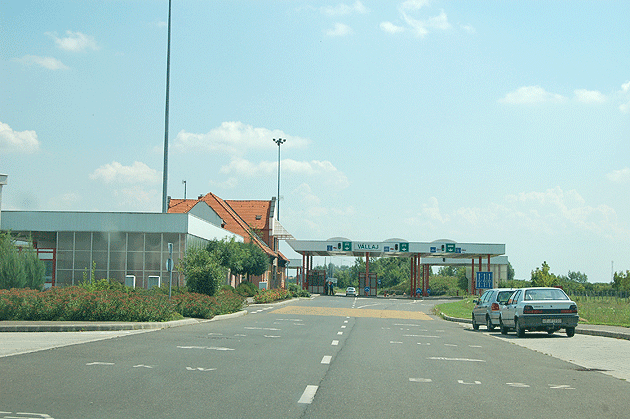 Mii de sătmăreni locuiesc oficial în alte ţări