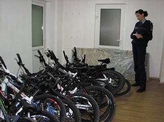 RECORD de biciclete FURATE într-o NOAPTE. CINE sunt "PERFORMERII"