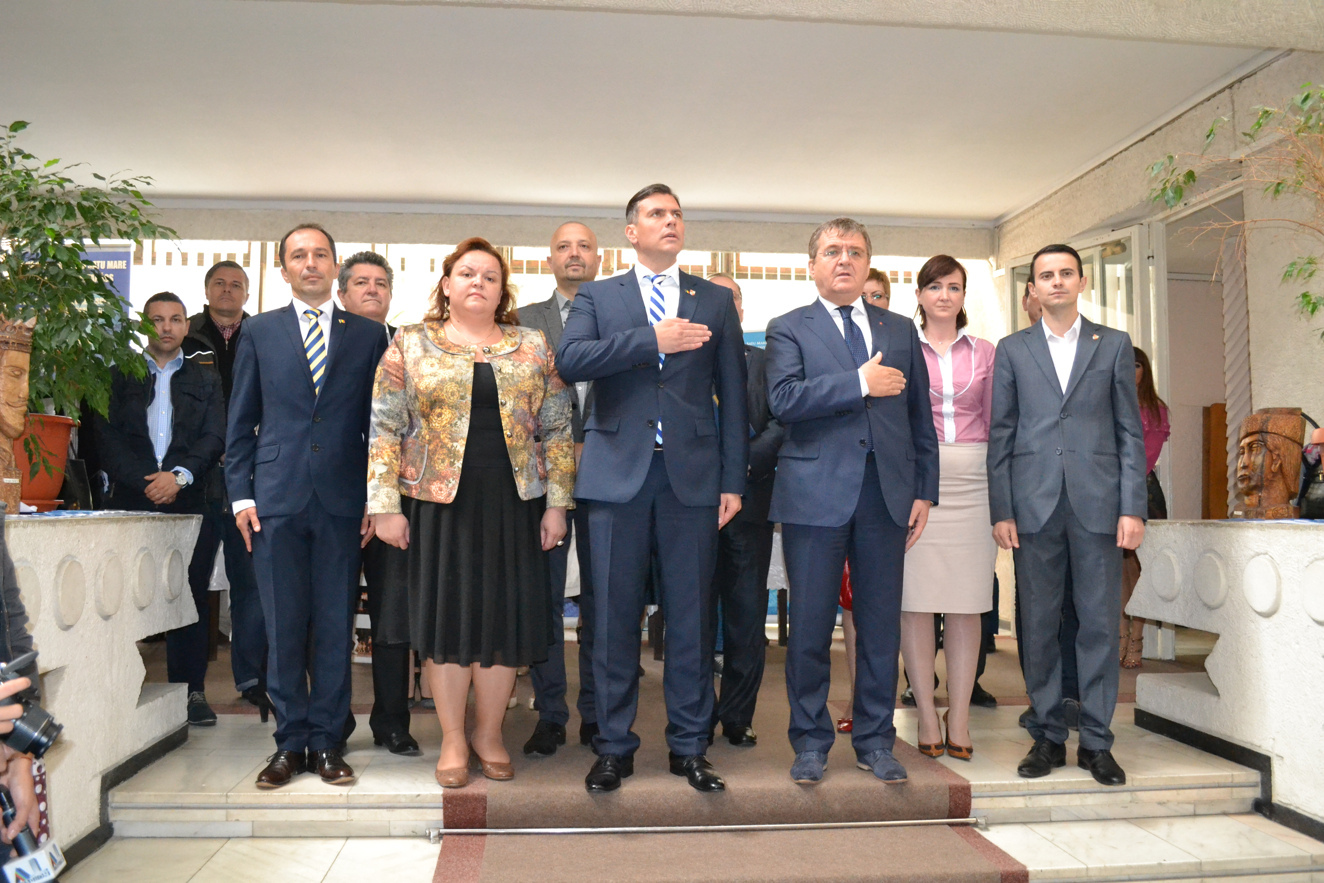 PORŢI DESCHISE la CONSILIUL JUDEŢEAN. SĂTMĂRENII au putut VIZITA instituţia