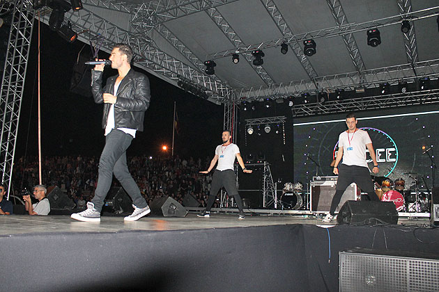 Faydee a făcut senzaţie la Satu Mare