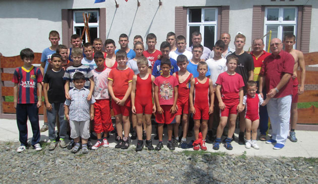 Trei antrenamente pe zi la Timişoara