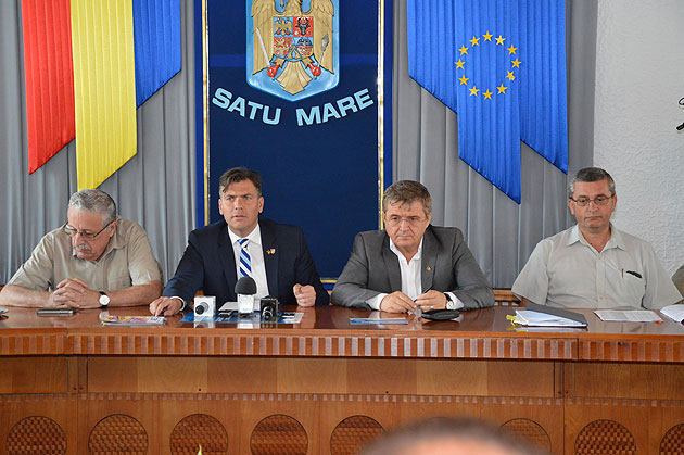 Continuă investiţiile în dezvoltarea judeţului