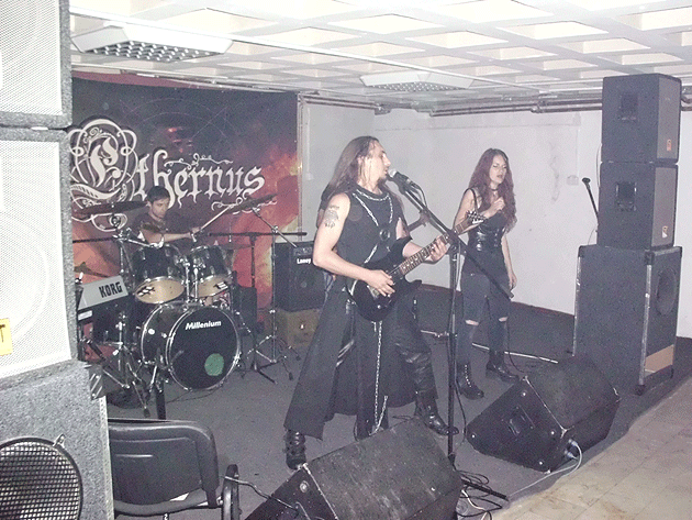 Concert exploziv de rock  la  G.M. Zamfirescu