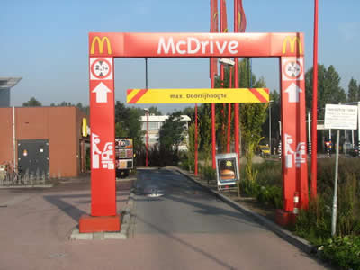 După ani de AŞTEPTARE, sătmărenii vor avea restaurant de tip McDrive la BURDEA