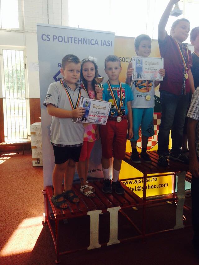 Două medalii pentru CS UNIO la Naţionalele pe echipe de la Iaşi