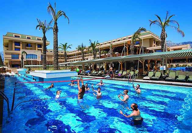 Turiştii sătmăreni nu se tem de atentate teroriste în Turcia