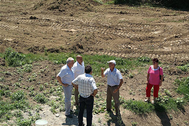 Prefectul Avram, în vizită pe şantier pe râul Crasna