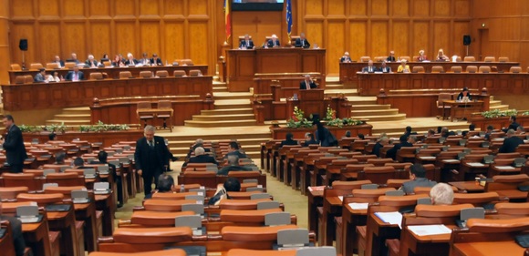 Sesiunea parlamentară extraordinară pentru Codul Fiscal s-a anulat