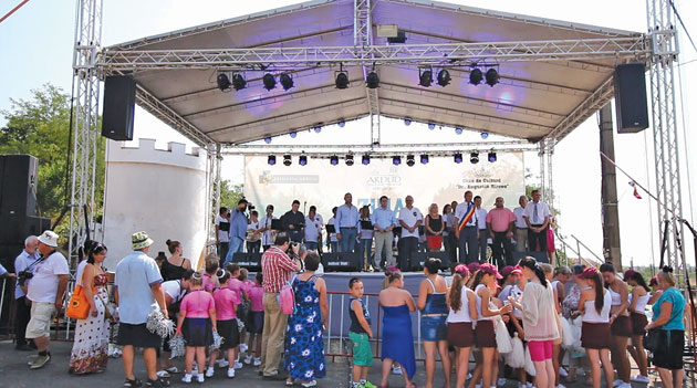 Mii de persoane au sărbătorit în Cetatea Ardudului