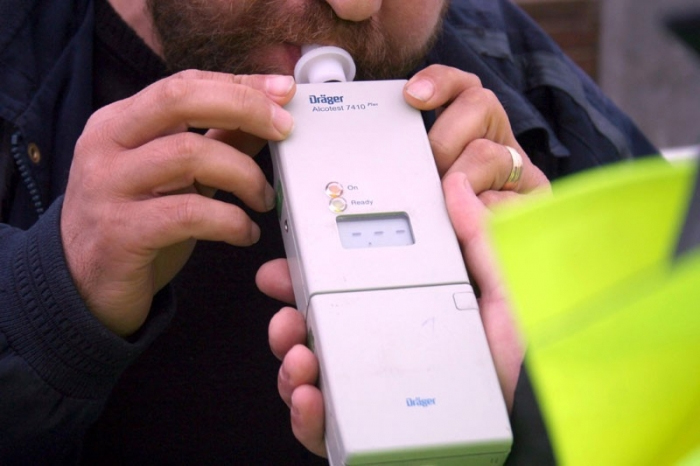 Atenție cu consumul de alcool! Șofer prins beat la volan în Satu Mare