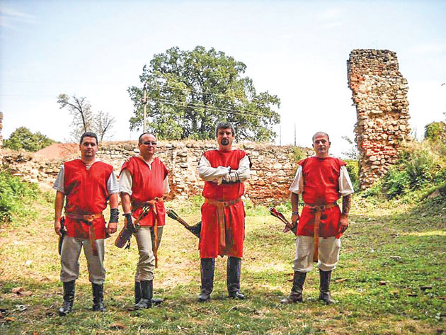 Urmaşii lui Robin Hood la Satu Mare