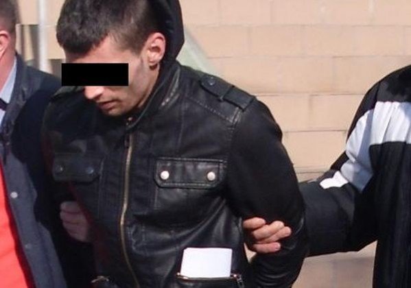 Se ÎNTÂMPLĂ în SATU MARE. Vânzător ameninţat cu cuţitul în PIAŢA de VECHITURI, în PLINĂ ZI