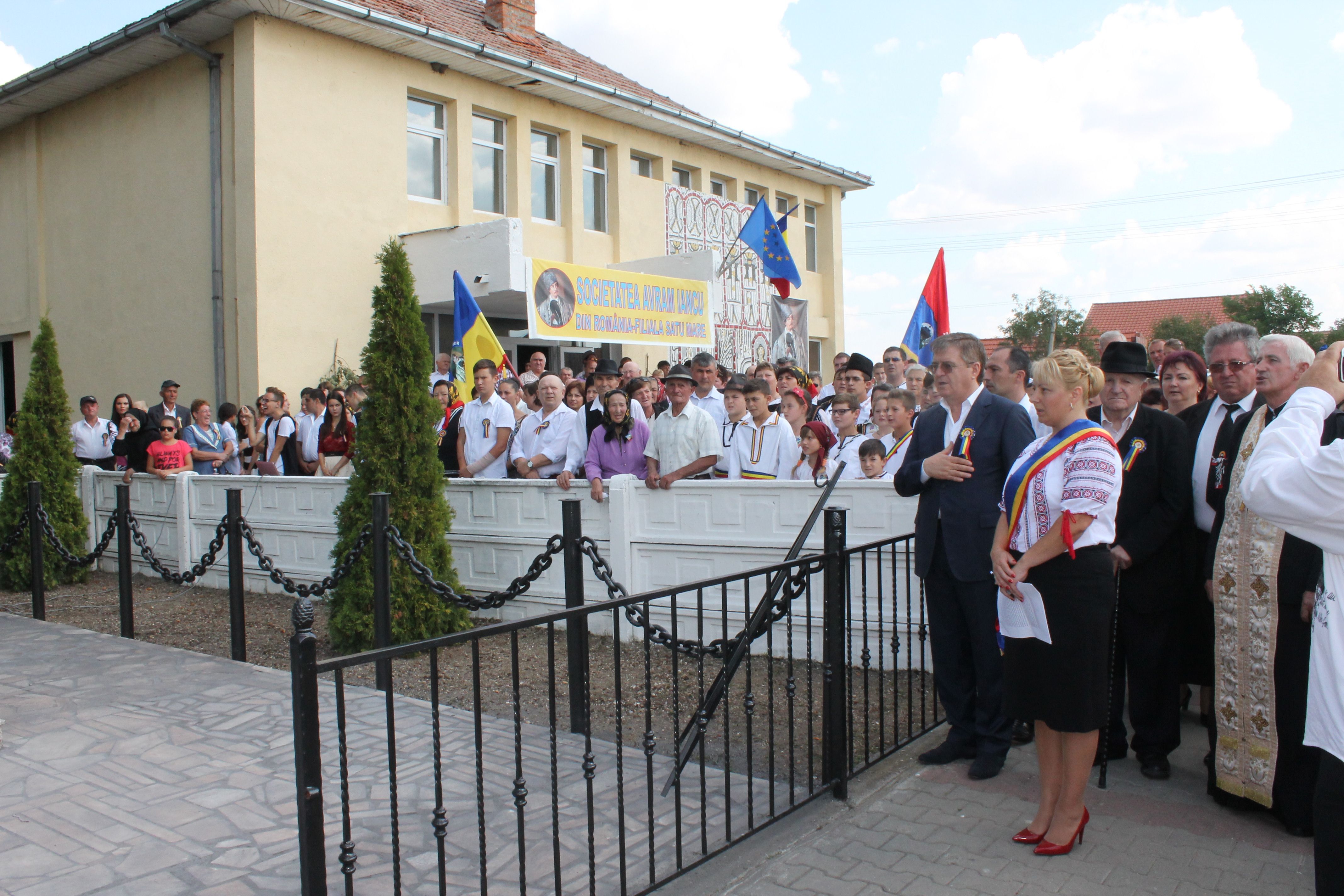 Sărbătoare de excepţie pentru moţi la Gelu