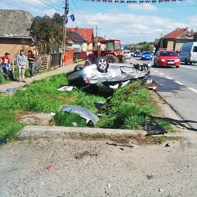 Un nou accident deosebit de grav pe şoselele judeţului