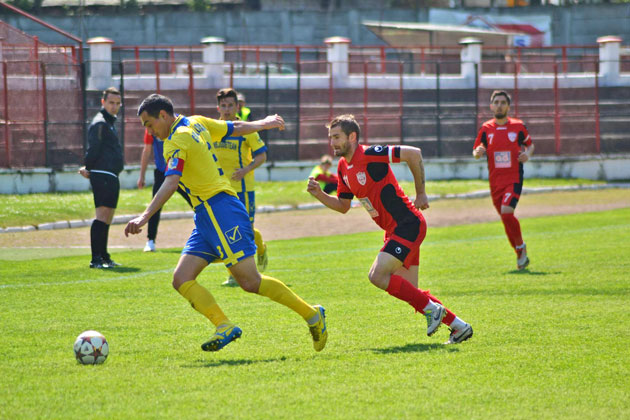 Elevii lui Csik, de azi, în cantonament pe plan local