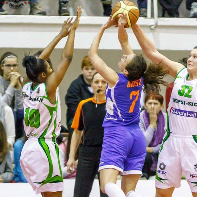 Andreea Olah rămâne la Târgovişte, Eniko Laza spre ICIM