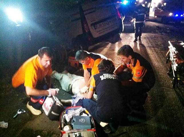 READUS la VIAŢĂ de AMBULANŢIERI. Pacientul se afla în STOP cardio-respirator