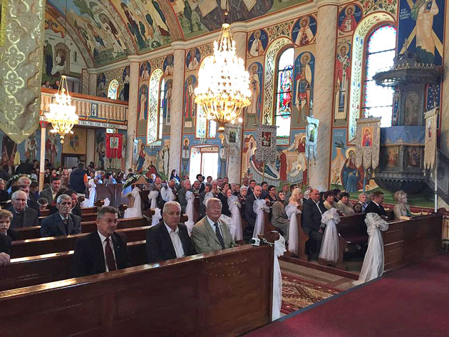 Sătmărenii s-au recules sufleteşte în biserici de Sfântă Mărie Mică