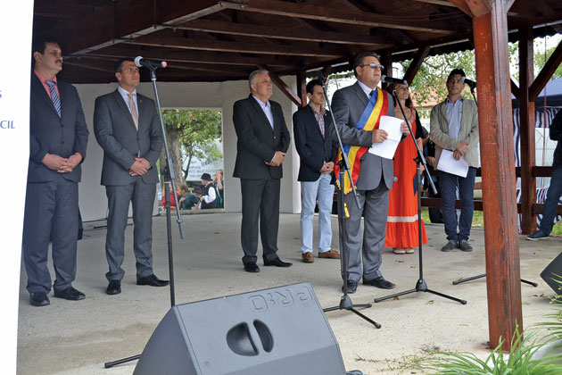 Dovadă de multiculturalitate la Bogdand