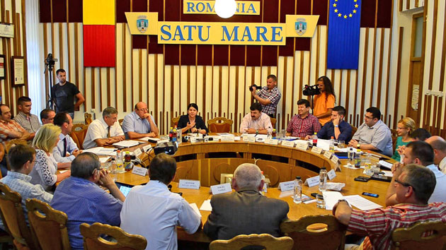 Consilierii Opoziţiei laudă conducerea Primăriei