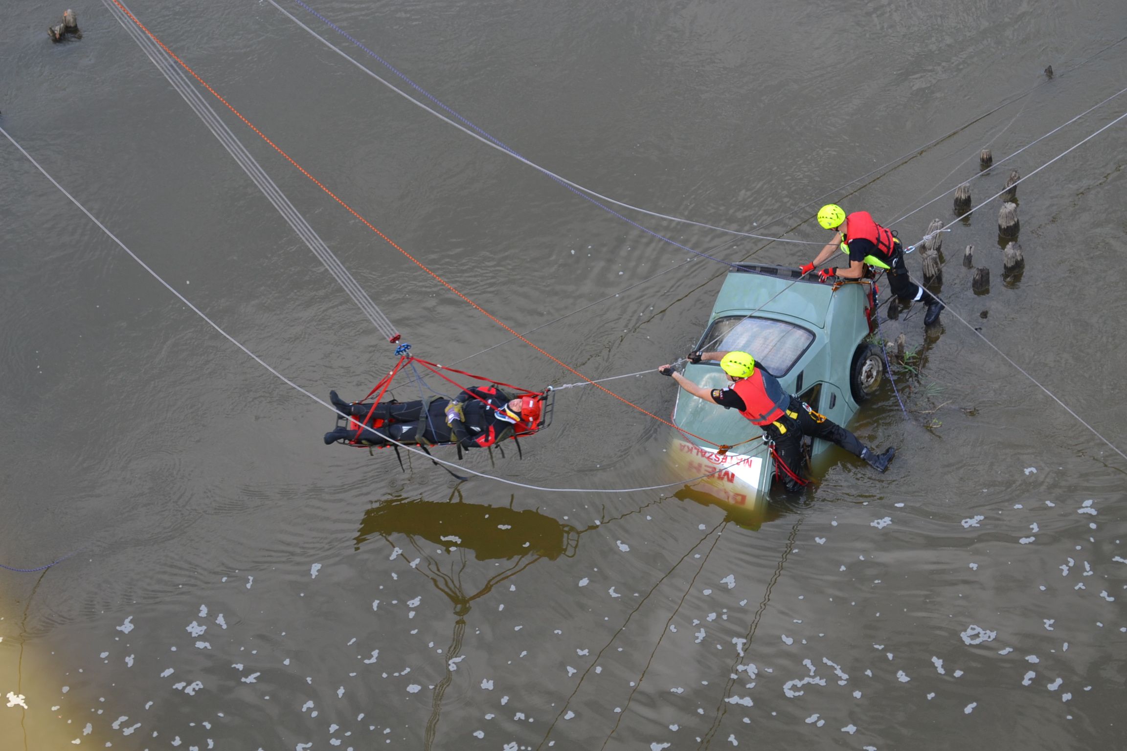 Operaţiune de SALVARE SPECTACULOASĂ pe SOMEŞ. Simulare a Asociaţiei MULTISALVA