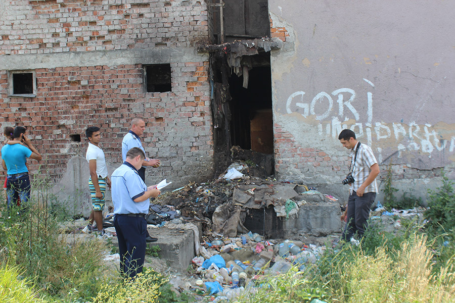 Locuinţe sociale pentru HULIGANI. Apartamente făcute PRAF, utilităţi NEACHITATE şi SCANDALURI