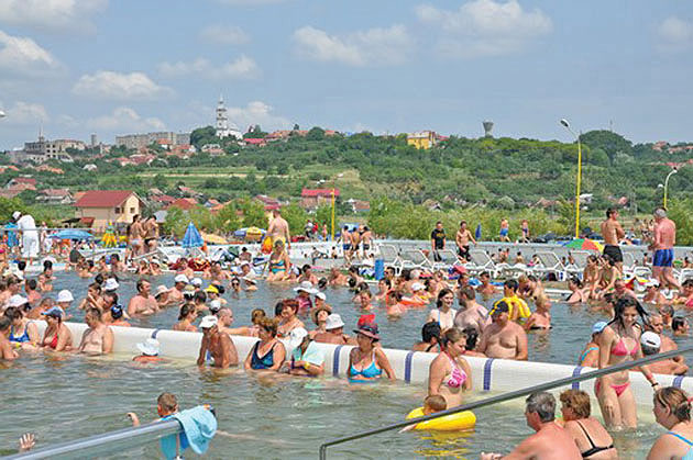 Sezon estival reuşit la ştrandul Tăşnad