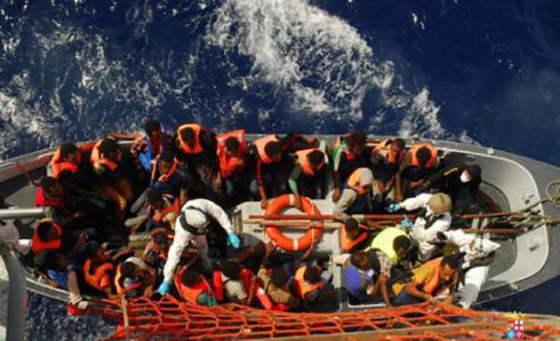 Criza migranților: Peste 1.800 de persoane salvate luni în Marea Mediterană