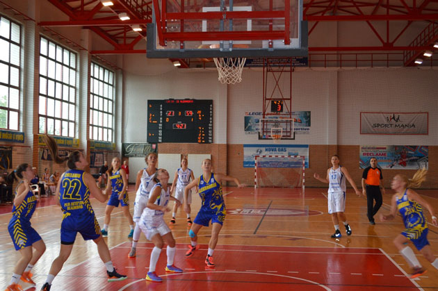 În duel cu echipa campioană