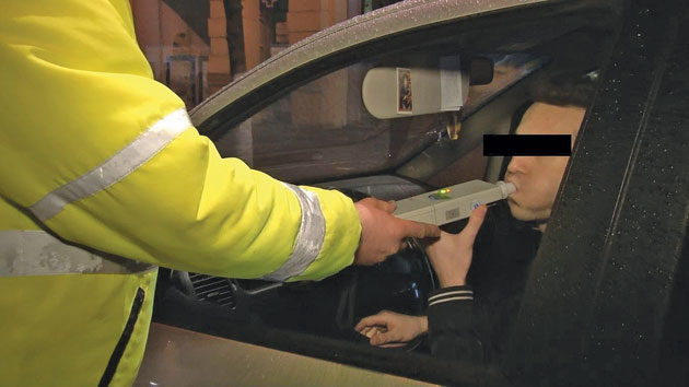 Oșan VITEAZ, s-a urcat BINE BĂUT la volan